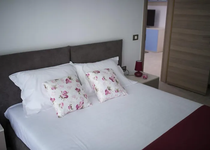 Alegria By Alz Năvodari